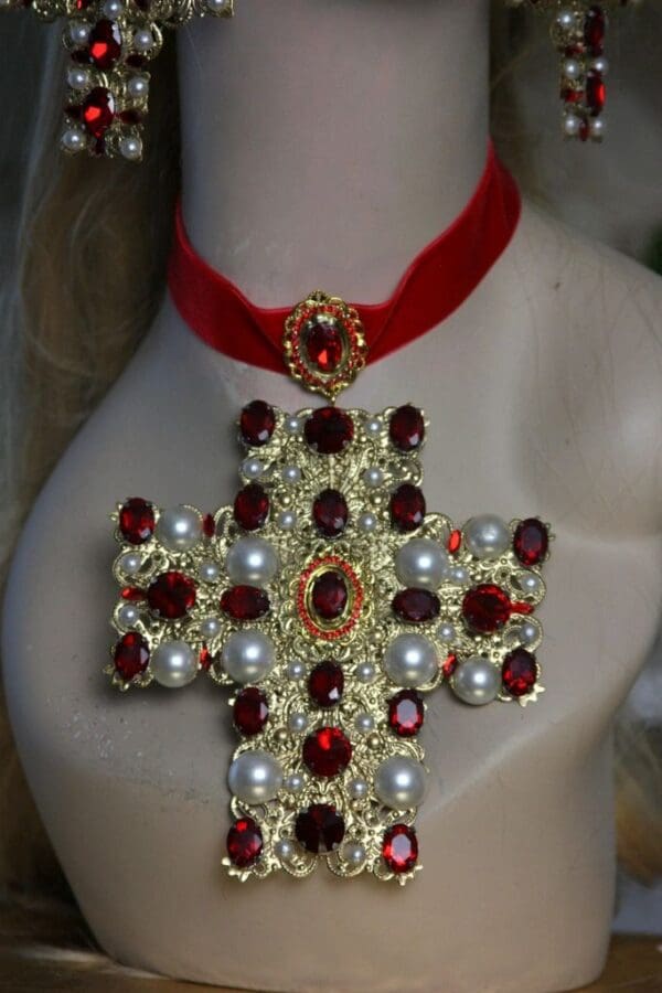 SOLD! 1496 Alta Moda Fall 2016 Baroque Huge Cross Velvet Red Crystal Choker - Image 7