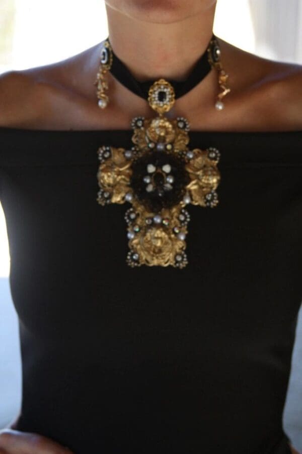 SOLD! 1497 Total Baroque Huge Cherub Black Lace Cross Choker - Image 4