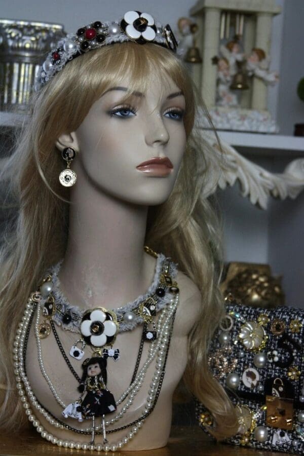 SOLD! 1515 Madam Coco Doll Brooches Charm Set - Image 7