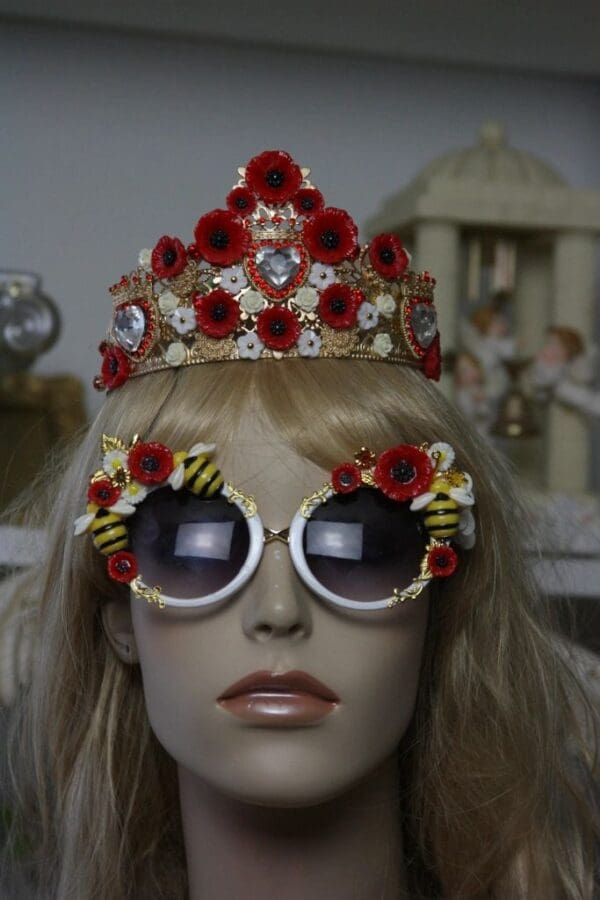 SOLD! 1521 Bee Poppy Embellished Fancy Sunglasses - Image 9