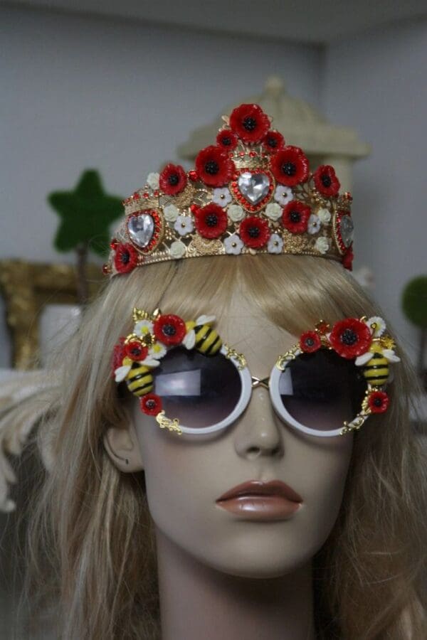 SOLD! 1521 Bee Poppy Embellished Fancy Sunglasses - Image 3