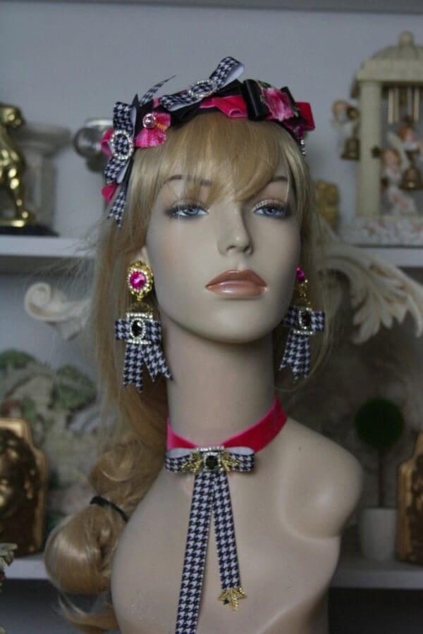 SOLD! 1570 Designer Inspired Houndstooth Fuchsia Crystal Bow Headband - Image 4