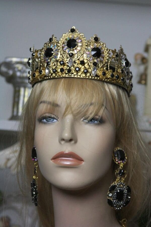 SOLD! 1589 Total Baroque Black Crystal HEadband Crown - Image 4