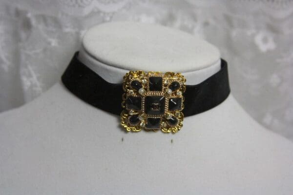 /sold1 1594 Repurposed Chanel Button Velvet Choker - Image 4