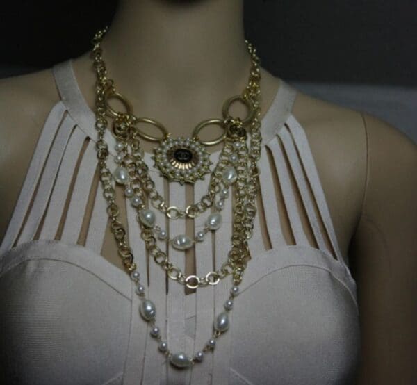 SOLD! 1601 Repurposed Authentic Chanel Button Chain Pearl Necklace - Image 4