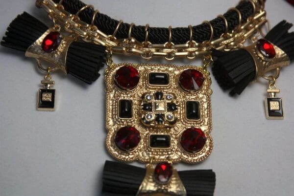 SOLD! 1616 Vintage Style Bow Huge Necklace Set - Image 6