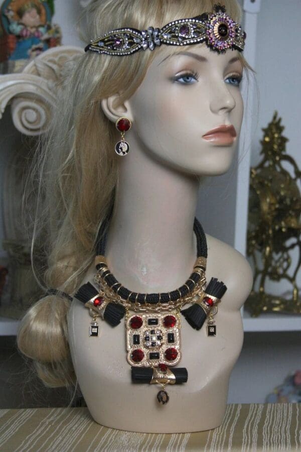 SOLD! 1616 Vintage Style Bow Huge Necklace Set - Image 5