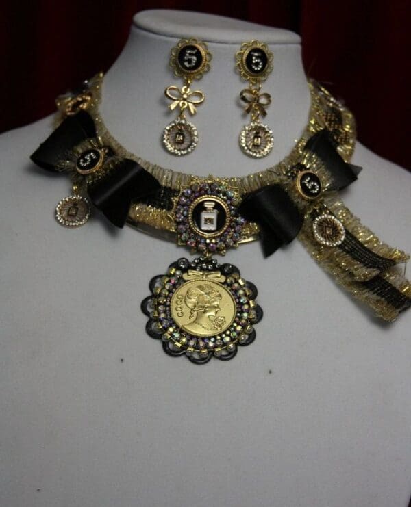SOLD! 1620 Madam Coco Inspired Gold Medalion Black Crystal SET - Image 8