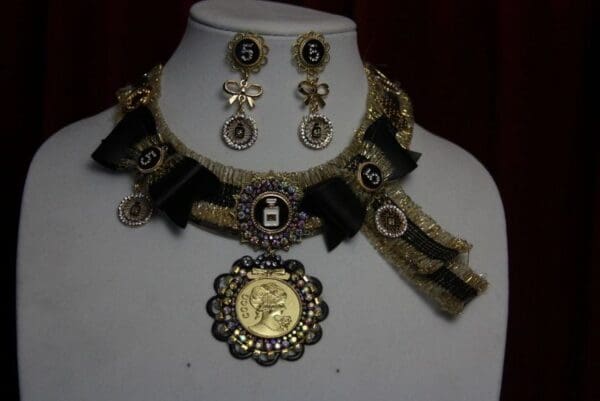 SOLD! 1620 Madam Coco Inspired Gold Medalion Black Crystal SET - Image 7