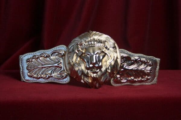 SOLD! 1674 Baroque Massive Gold Tone Lion Head Waist Belt - Image 7