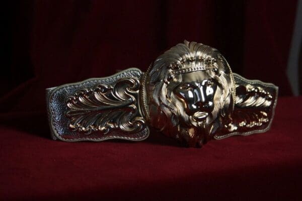SOLD! 1674 Baroque Massive Gold Tone Lion Head Waist Belt - Image 2