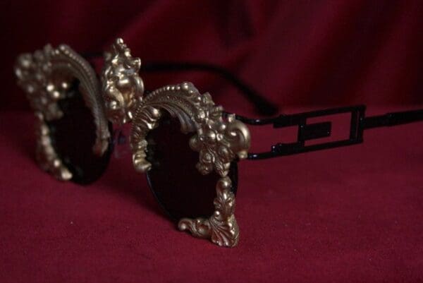 Sold!1702 Baroque Embellished Lion Sunglasses - Image 2