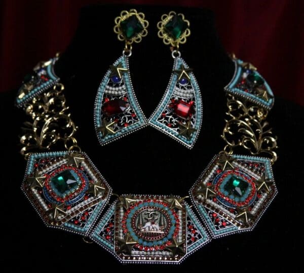 SOLD!1723 Repurposed Authentic Chanel Button Vintage Style Collar SET