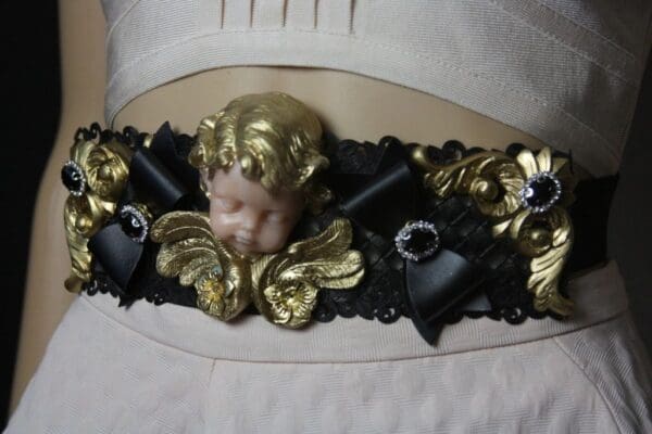 SOLD! 1758 Total Baroque Vivid Cherub Bow Waist Belt - Image 5