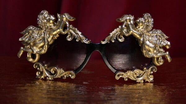 SOLD! 1820 Total Baroque Gold Faced Cherubs Angels Embellished Shades - Image 6