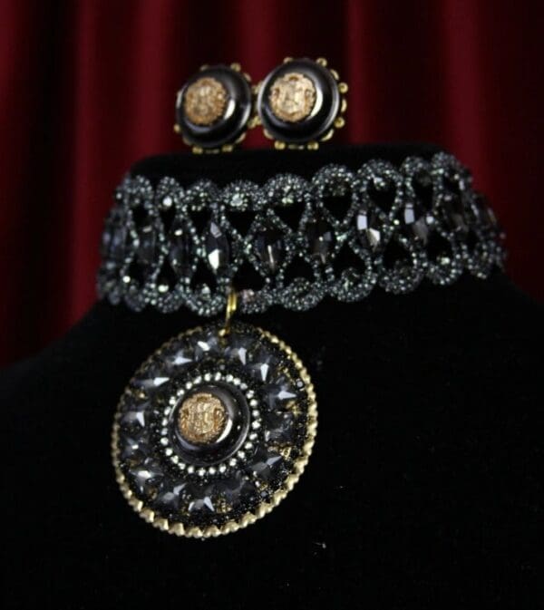SOLD!1841 Baroque Black Crystal Choker Set - Image 3