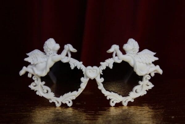 SOLD! 1842 Total BAroque White Architect Faced Cherubs Heart Sunglasses - Image 3