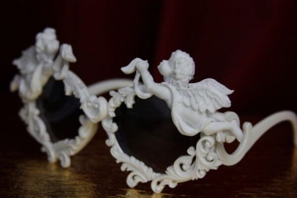 SOLD! 1842 Total BAroque White Architect Faced Cherubs Heart Sunglasses - Image 5