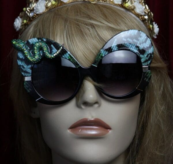 SOLD!1872 Trendy Oversized Crystal Snake Sunglasses - Image 2