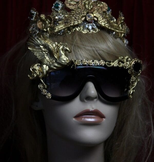 SOLD!1873 Baroque Unisex Gold Pegasus Fancy sunglasses - Image 6