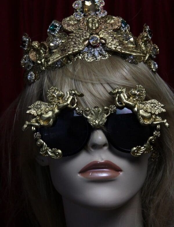 SOLD! 1877 Total Baroque Faced Gold Cherubs Swan Embellished Sunglasses Shades - Image 8