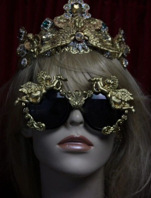 SOLD! 1877 Total Baroque Faced Gold Cherubs Swan Embellished Sunglasses Shades - Image 7
