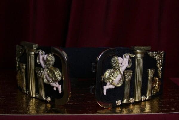 SOLD!1881 Total Baroque Roman Columns Vivid Faced Cherubs Wide Waist Belt - Image 3