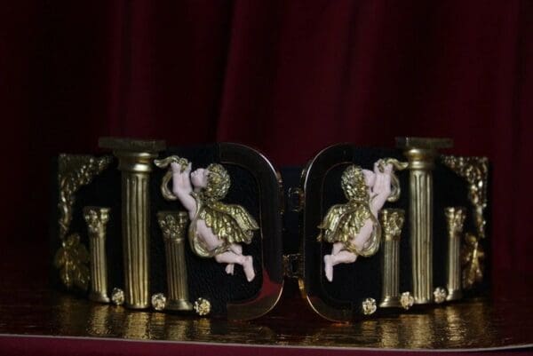 SOLD!1881 Total Baroque Roman Columns Vivid Faced Cherubs Wide Waist Belt - Image 4