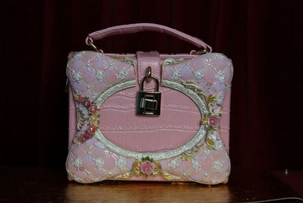 SOLD! 1936 Designer Inspired Sweet Cake Pink Trunk Handbag - Image 10