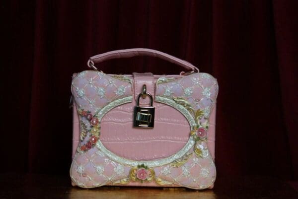 SOLD! 1936 Designer Inspired Sweet Cake Pink Trunk Handbag - Image 9
