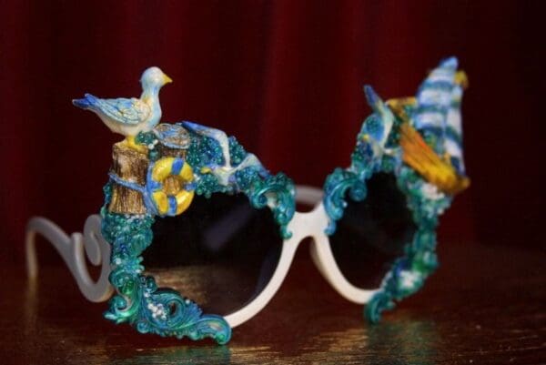 SOLD! 1956 Nautica Seagal Ship Sea Unusual Embellished Sunglasses - Image 9