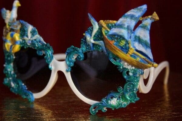 SOLD! 1956 Nautica Seagal Ship Sea Unusual Embellished Sunglasses - Image 10