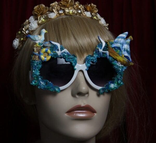 SOLD! 1956 Nautica Seagal Ship Sea Unusual Embellished Sunglasses - Image 2