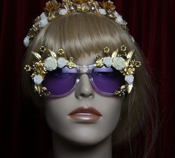 SOLD! 1958 Purple Clear White Rose Embellished Sunglasses - Image 7