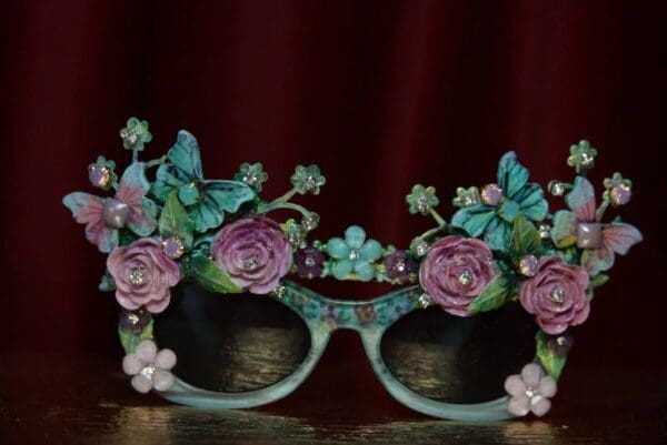 SOLD! 1959 Vivid Butterfly Hand Painted Flower Pastel Aqua Shades - Image 8