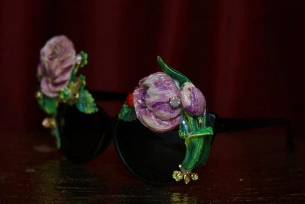 SOLD!1961 Vivid Tulip Rose Hand Painted Embellished Sunglasses - Image 6