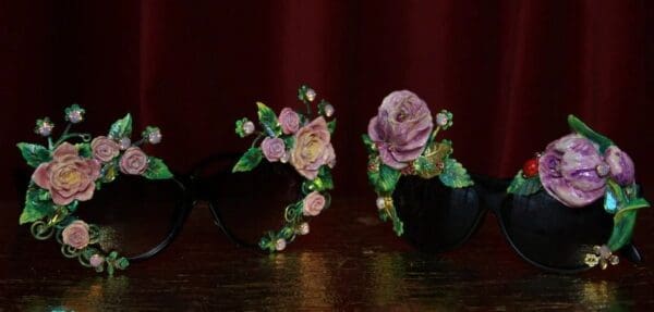 SOLD!1962 Elegant Vivid Hand Painted Leaf Roses Embellished Sunglasses - Image 6