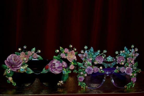 SOLD! 1959 Vivid Butterfly Hand Painted Flower Pastel Aqua Shades - Image 6