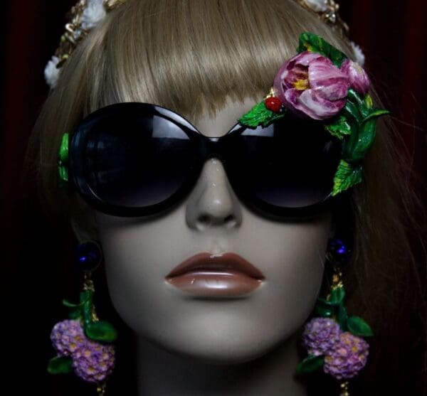 SOLD!1965 Hand Painted Tulip Irregular Sunglasses Shades - Image 2