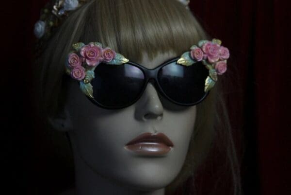 SOLD! 1969 Baroque elegant Roses Aqua Enamel Sunglasses - Image 7