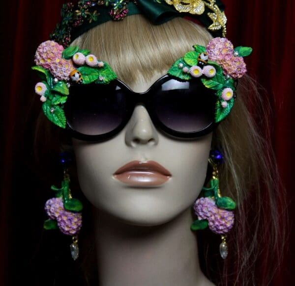 SOLD! 1979 Hydrangea Bee Vivid Embellished Sunglasses - Image 2