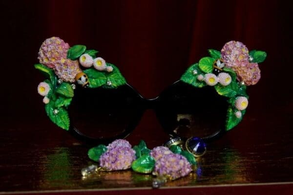 SOLD! 1979 Hydrangea Bee Vivid Embellished Sunglasses - Image 4