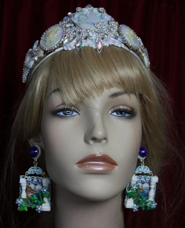 SOLD! 1982 Sicilian Tile Print Column Crystal Studs Earrings - Image 8