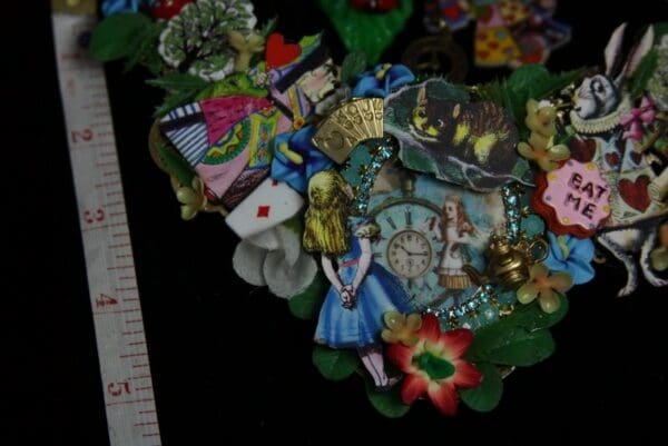 SOLD!1995 Set Of Alice In Wonderland Earrings+ Necklace - Image 4