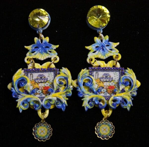 SOLD! 2004 Designer Inspired Italian Tile Curves Studs Earrings