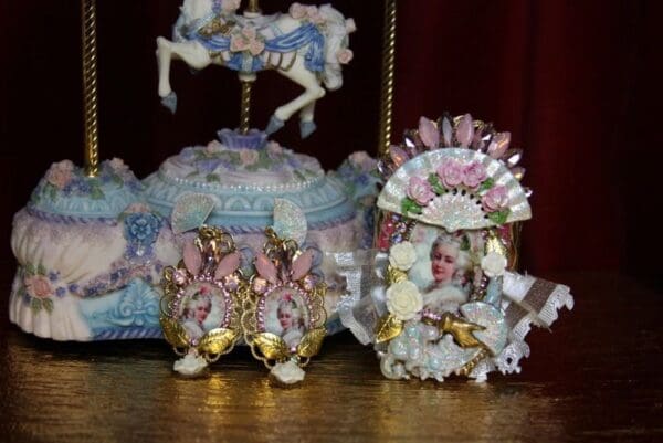 SOLD! 2015 Set Of Marie Antoinette Amazing Hand Painted Cuff+ Earrings - Image 2