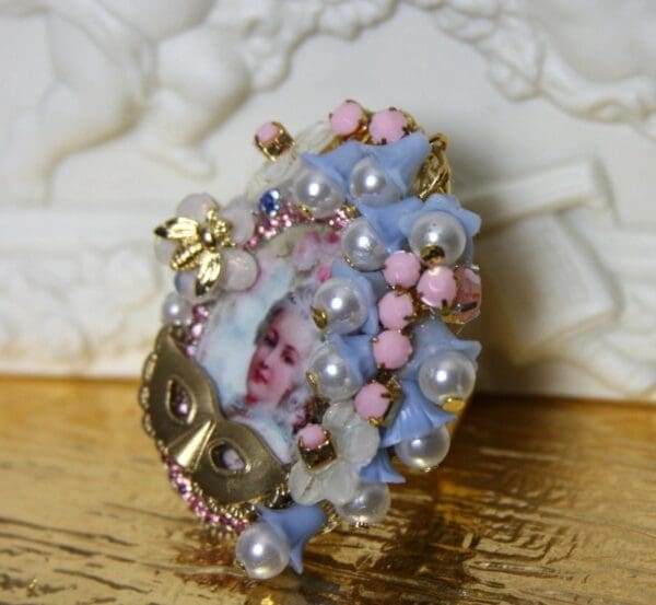 SOLD! 2017 Marie Antoinette Adjustable Cocktail Huge Ring - Image 3
