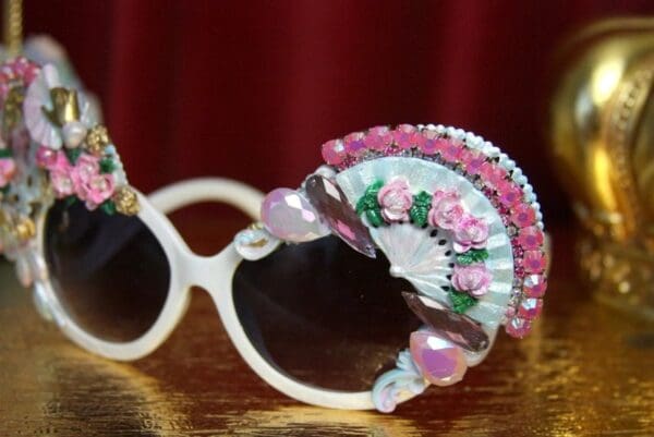 SOLD! 2031 Marie Antoinette Fan Mask Hand Painted Embellished Sunglasses - Image 5