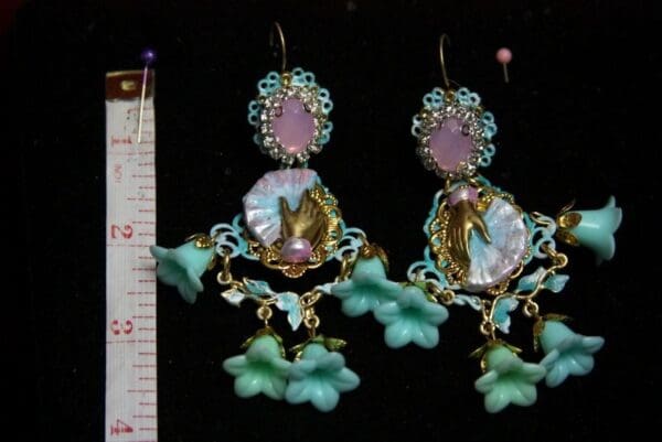 SOLD! 2119 Marie Antoinette Victorian Earrings - Image 5