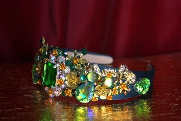 SOLD! 2129 Green Crystal Baroque Leaf Rose Headband - Image 6